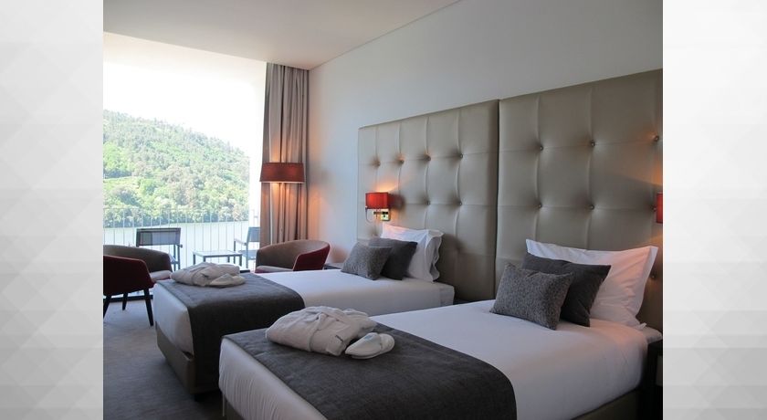 Douro Royal Valley Hotel & Spa バイアン エクステリア 写真